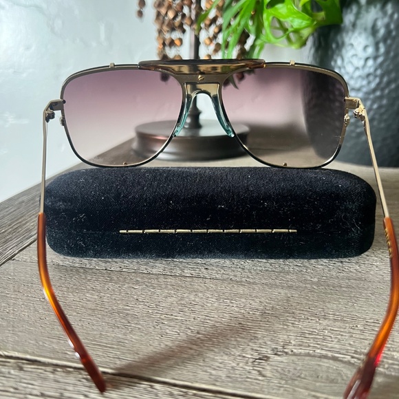 Gucci Modern Aviator Sunglasses GG0739S with box and draw string pouch - Picture 4 of 9